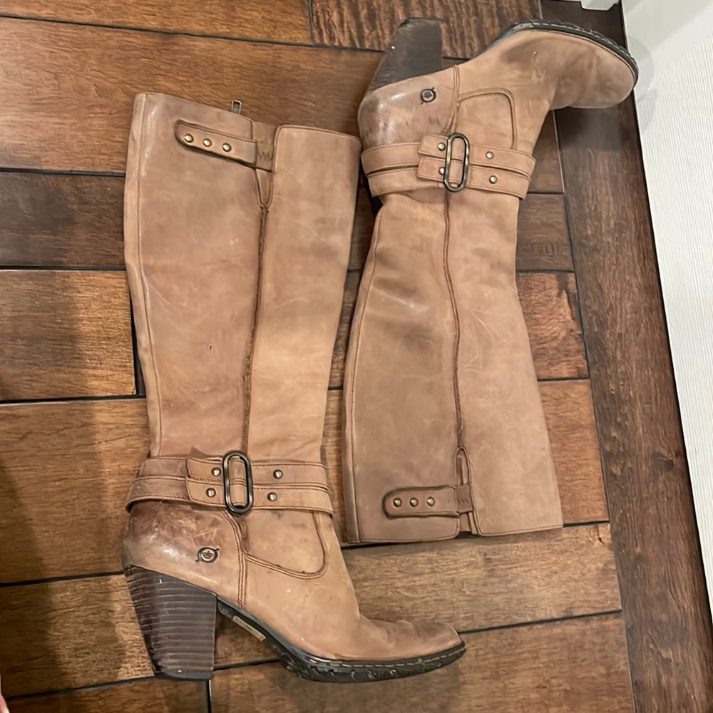 Born tall brown leather boots - size 8.5